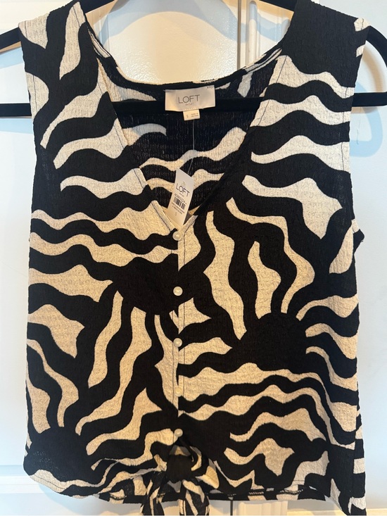 LOFT Tops - LOFT Black and White Zebra-Print Tie-Front Tank